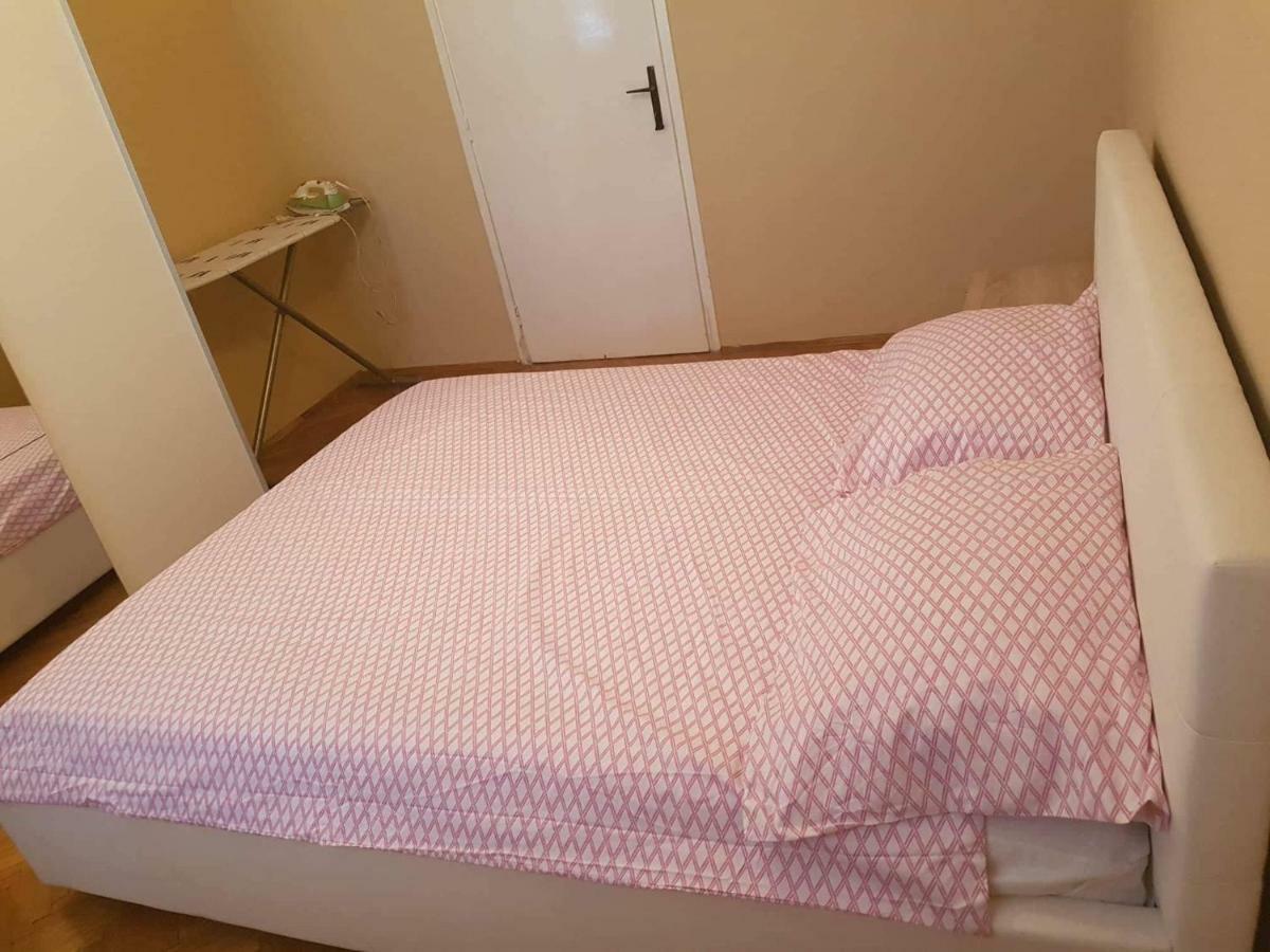 Apartment 51 Ґорні Карин Екстер'єр фото