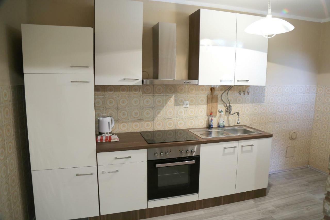 Apartment 51 Ґорні Карин Екстер'єр фото